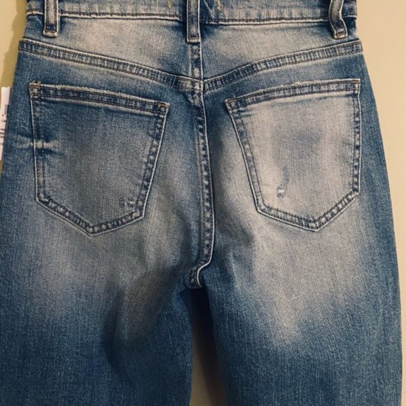 NWT Oasis by Eunina Tobi Super High Rise Mom Ankle Distressed Jeans Size 0 - Picture 13 of 16